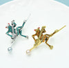 Vintage Playing Guitar Frog Brooches For Women Designer Cute 2-color Rhinestone Music Animal Party Office Brooch Pins